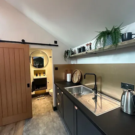 Feriehus At Posh Garage Harrogate